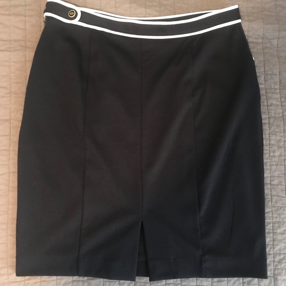 Banana Republic skirt - Picture 2 of 5